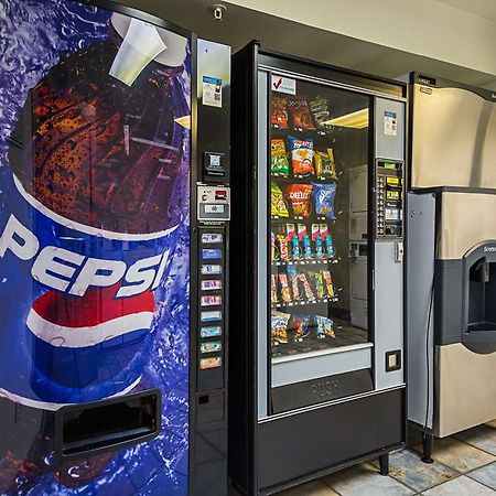 Studio 6 Charlotte Airport酒店 设施 照片